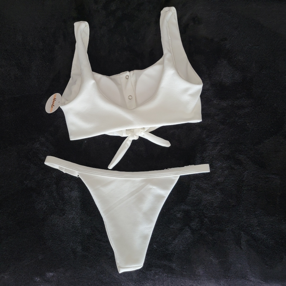White Ribbed Bikini - Picture 2 of 2